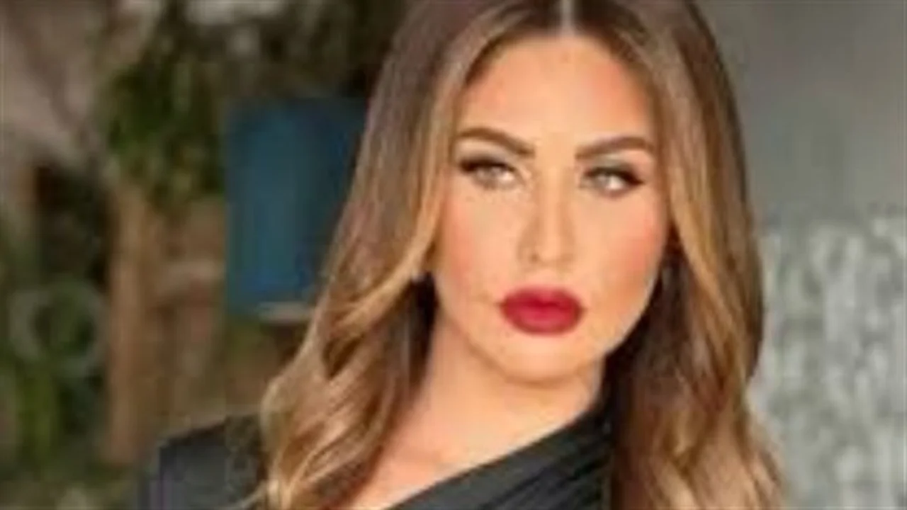 إطلالة لافتة.. مي سليم تخطف الأنظار بجلسة تصوير بلمسات عصرية مميزة